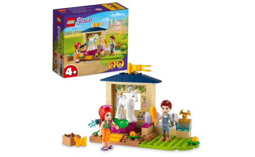 LEGO Friends 41696 Čištění poníka ve stáji 