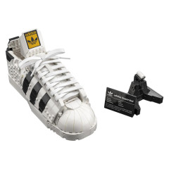 LEGO 10282 adidas Originals Superstar