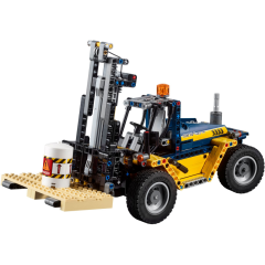 LEGO Technic 42079 Výkonný vysokozdvižný vozík   - detail