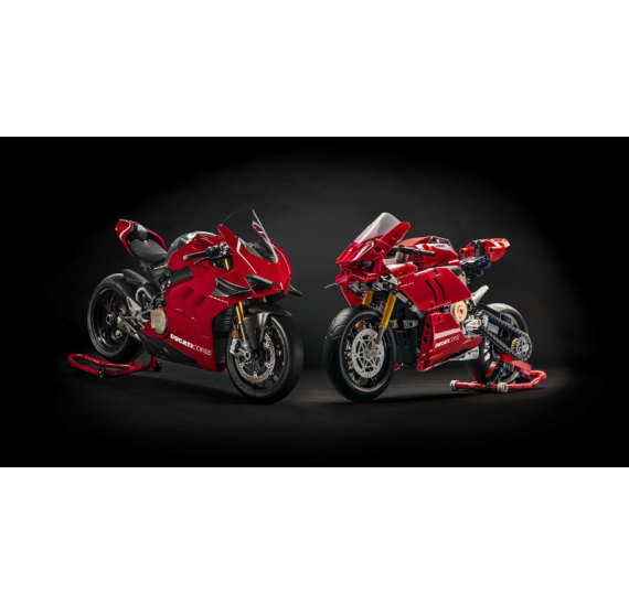 LEGO Technic 42107 Ducati Panigale V4 R