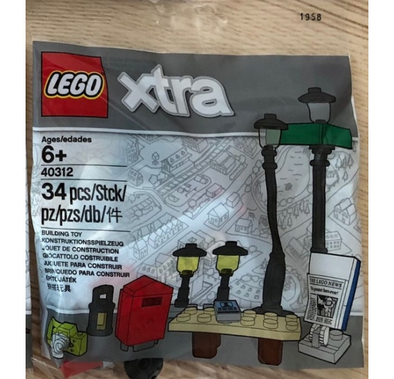 Lego Xtra 40312 Doplňkové dílky Pouliční lampy - balení 