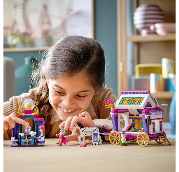 LEGO®  Friends 41688 Kouzelný karavan