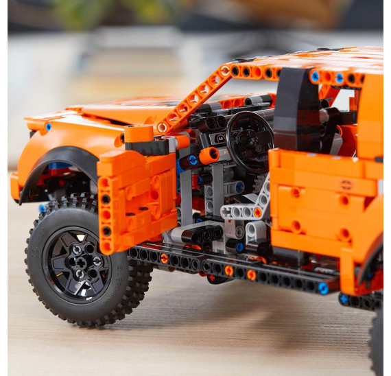 LEGO® Technic 42126 Ford® F-150 Raptor