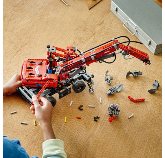 LEGO Technic 42144 Bagr s drápkem