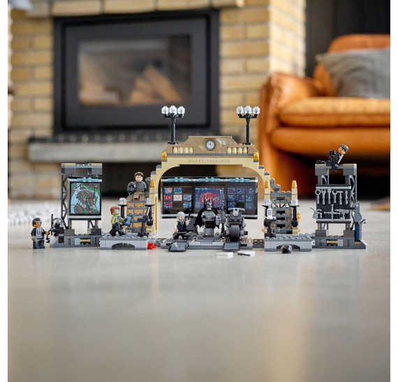 Lego Batman 76183 Batmanova jeskyně: Souboj s Riddlerem