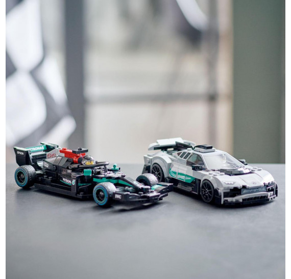 LEGO Speed Champions 76909 Mercedes-AMG F1 W12 E Performance a Mercedes-AMG Project One