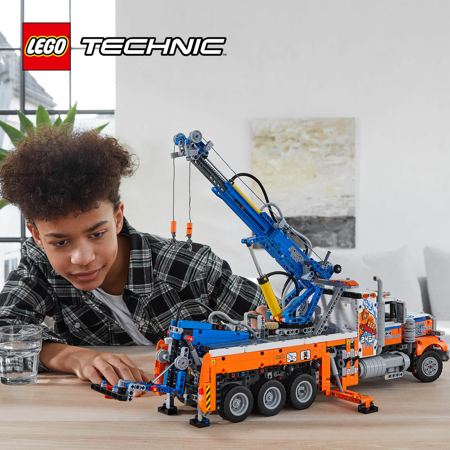 Postavte si výkonný odtahový vůz LEGO® Technic